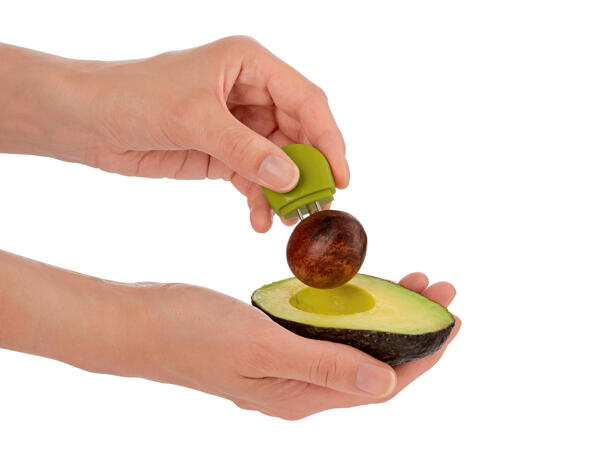 Contenitore per alimenti o utensile per avocado