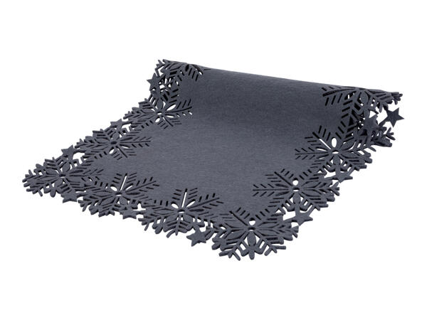 Table Runner or Placemats