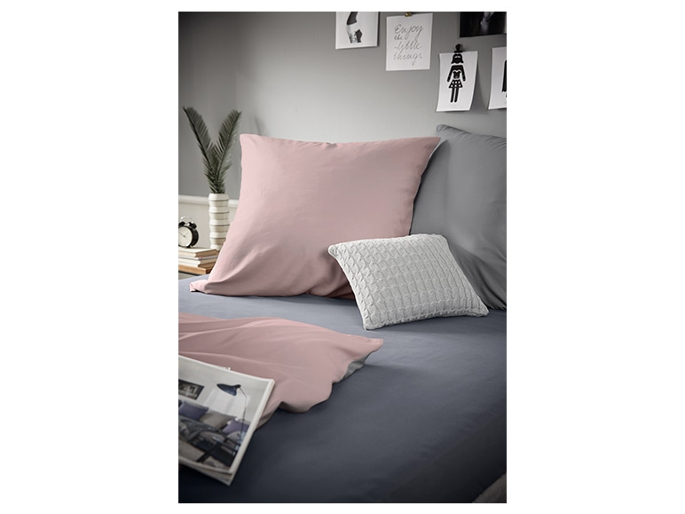 MERADISO Microfibre Sateen Fitted Sheet