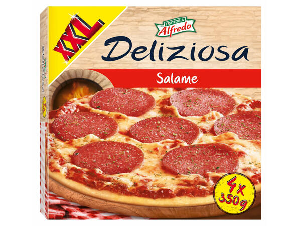 Pizza cuite sur pierre au salami