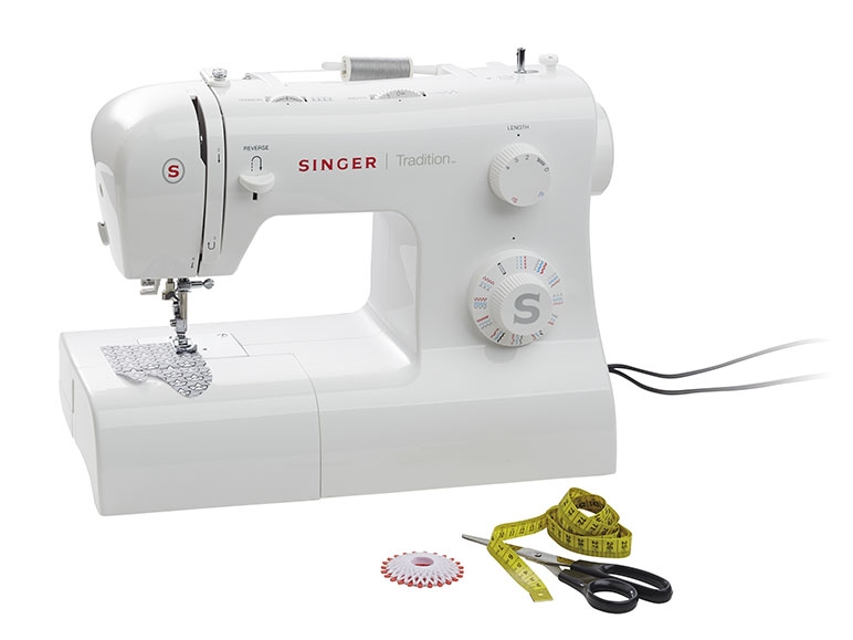 SINGER Tradition™ 2282 Sewing Machine