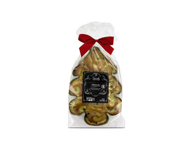 Specially Selected Christmas Tree Brioche Chocolate Chip or Vanilla Cream
