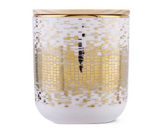 Huntington Home 
 Gold Electroplated Candle