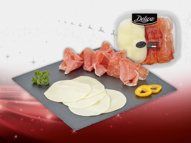 Italienische Platte aus Rohschinkenund Scamorza-Käse