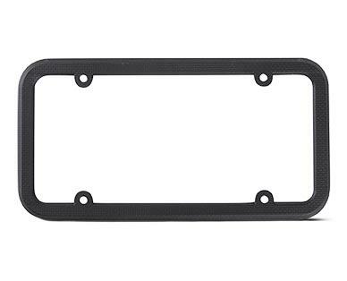 Auto XS 
 License Plate Frame