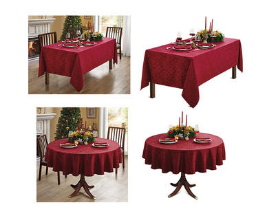 Huntington Home Tablecloth with Napkin Set