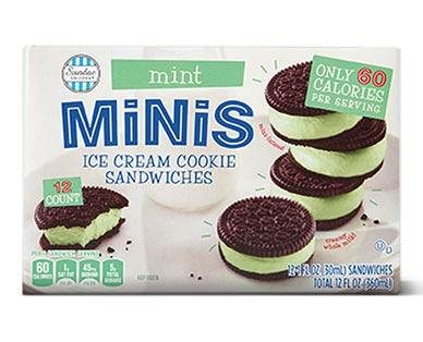 Sundae Shoppe 
 Mini Mint Ice Cream Cookie Sandwiches
