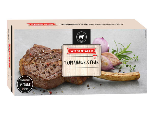 Frisches Tomahawk-Steak