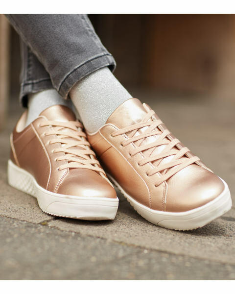 Avenue Ladies' Gold Comfort Shoes