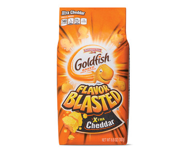 Pepperidge Farm Flavor Blasted Cheddar Goldfish