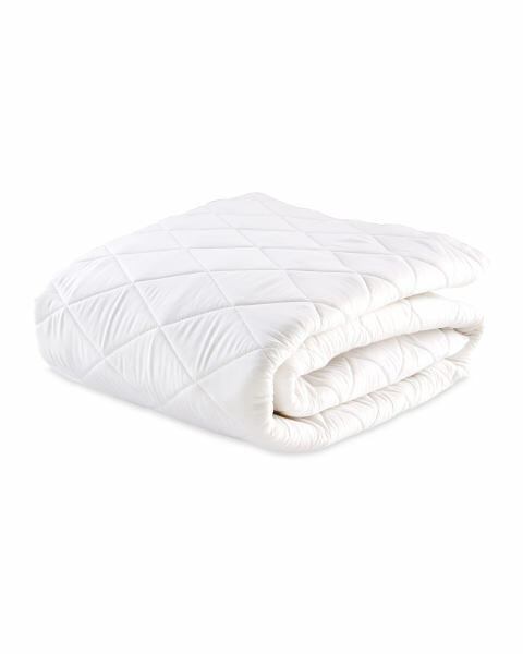 Superking Quilted Mattress Protector
