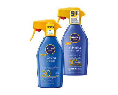 NIVEA SUN 
 Protect & Hydrate Spray