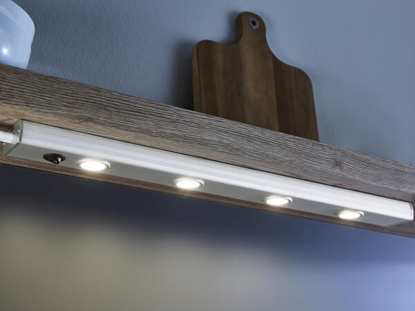 Under-Cabinet LED Lamp