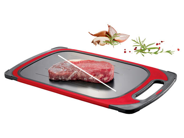 2-in-1 Defrosting Tray ad Chopping Board