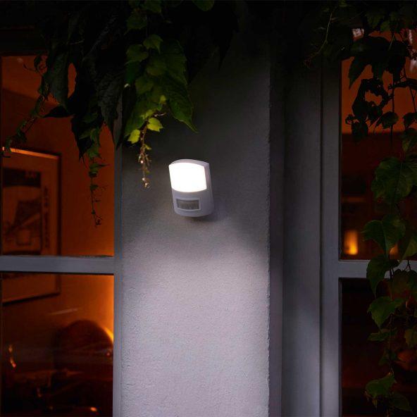 Lampy LED z czujnikiem ruchu